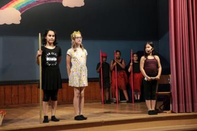 Foto des Albums: Vierfarbenland - Eine Theateraufführung