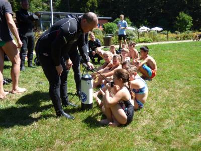 Foto des Albums: Ferienprogramm 2019 - Schnuppertauchen