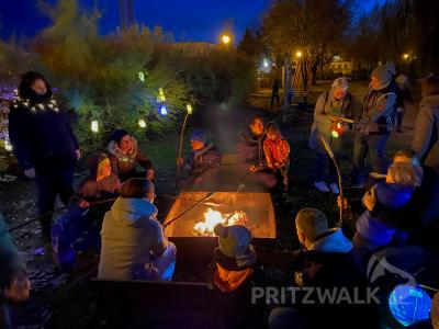 Foto des Albums: Kita „Tausendfüßler“ feierte Laternenfest