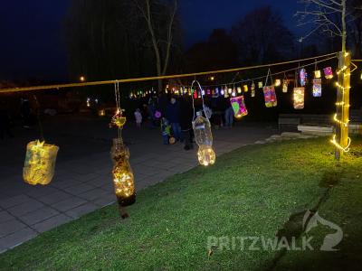 Foto des Albums: Kita „Tausendfüßler“ feierte Laternenfest