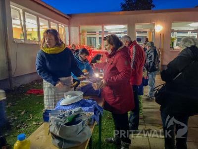 Foto des Albums: Kita „Tausendfüßler“ feierte Laternenfest