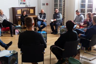 Foto des Albums: Projekt Erzählsalons in OSL und EE erfolgreich beendet / Buch soll folgen
