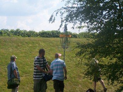 Foto des Albums: 2. Potsdam Open im Disc Golf im Volkspark - Serie 2 (25.07.2008)