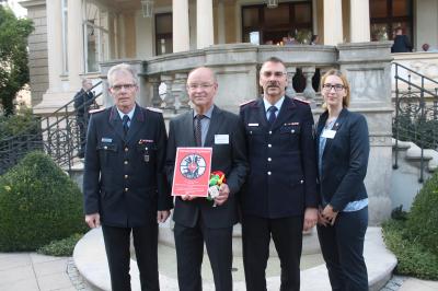 Foto des Albums: Firma ELOG - Elektrotechnik GmbH Schaumburg ist Partner der Feuerwehr (04. 09. 2018)