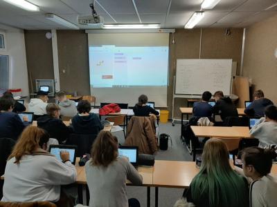 Foto des Albums: One Hour of Code