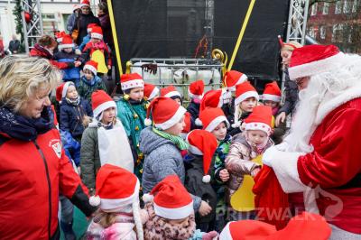 Foto des Albums: Weihnachtsmarkt 2019 - Tag 2