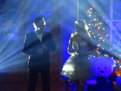Foto des Albums: Weihnachten mit unseren Stars moderiert von Stefan Mross