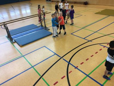 Foto des Albums: Kletterparcours der 1. Klassen