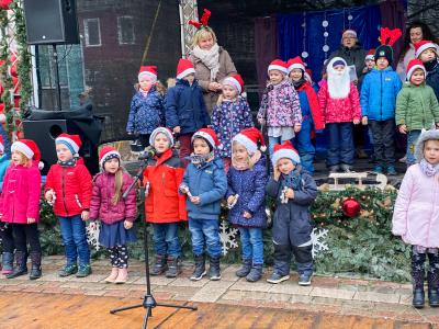 Foto des Albums: Weihnachtsmarkt 2019 - Tag 3
