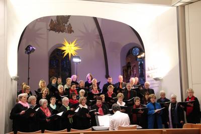 Auftritt in der Dionysius-Kirche Bild 4 von 5  (Bild vergr&ouml;&szlig;ern)