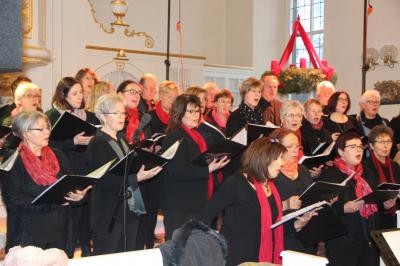 Godehardi-Kirche Beckedorf Bild 3 von 5  (Bild vergr&ouml;&szlig;ern)