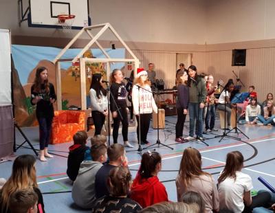 Foto des Albums: Weihnachtsprogramm der GS NORD