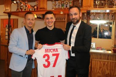 Foto des Albums: Weihnachtsfeier