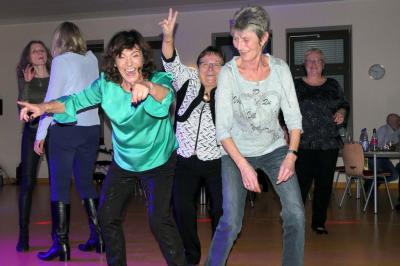 Foto des Albums: Weihnachtsfeier bei Blau-Weiss