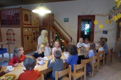 Foto des Albums: Das Christkind ist gekommen 2018