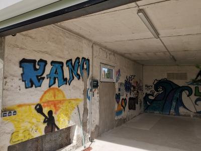 Foto des Albums: Umbau Trafohäuschen zu Bootsliegeplatz