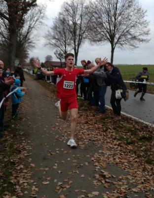 Foto des Albums: Volksbank-Mitte Silvesterlauf um den Seeburger See
