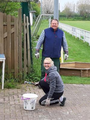 Foto des Albums: Platzarbeit