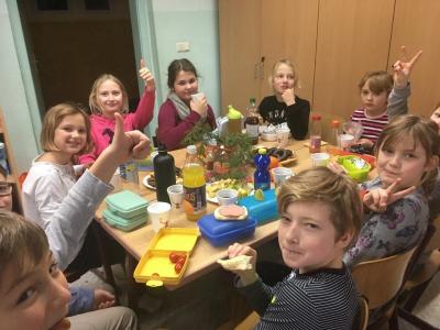 Foto des Albums: Weihnachtstag der Klasse 4