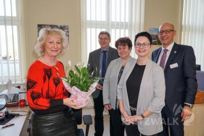 Foto des Albums: Zulassungsstelle mit Bahnhofsfrühstück eröffnet