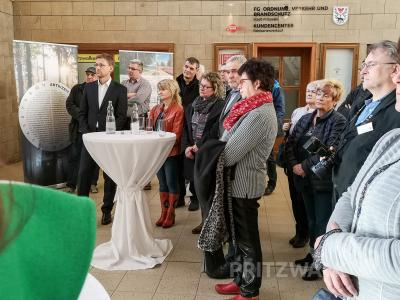 Foto des Albums: Zulassungsstelle mit Bahnhofsfrühstück eröffnet