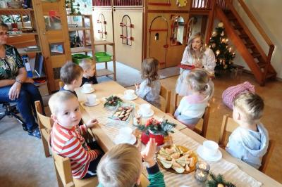 Foto des Albums: Das Christkind besucht uns in der Kita 2019