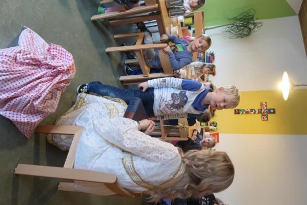 Foto des Albums: Das Christkind besucht uns in der Kita 2019