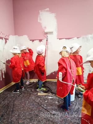 Rasch geht es vorw&auml;rts und die Wand ist zartgr&uuml;n. Foto: Beate Vogel  (Bild vergr&ouml;&szlig;ern)