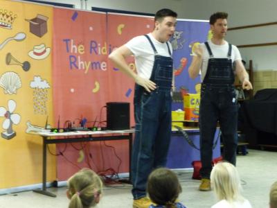 Foto des Albums: The Ridiculous Rhyme Show - BBC Theatre