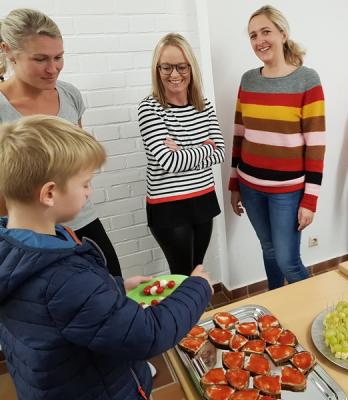 Foto des Albums: Gesundes Frühstück im Prager Schulhaus