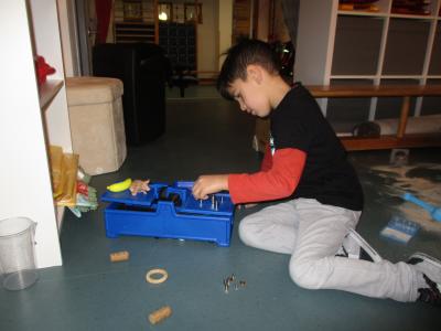 Experimentieren mit Gewichten  (Bild vergr&ouml;&szlig;ern)