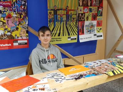 Schule ohne Rassismus: Sch&uuml;lersprecher TyrellZornow berichtet 