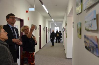 Ausstellungser&ouml;ffnung von Christine Hellebrandt im Gesundheitsamt am 12. Februar 2020. Foto Landkreis/Weser  (Bild vergr&ouml;&szlig;ern)