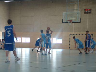 Foto des Albums:  Testspiel des USV Potsdam gegen amerikanische Highschool-Auswahl (08.08.2008)