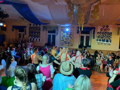 Foto des Albums: 5. Weiberfastnacht - HCC und ZCV 2020