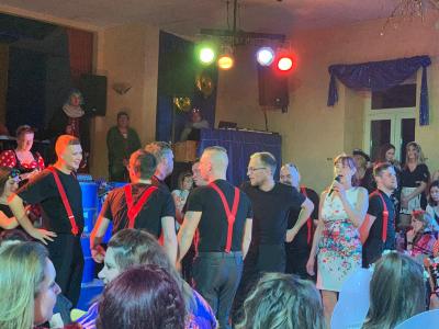 Foto des Albums: 5. Weiberfastnacht - HCC und ZCV 2020