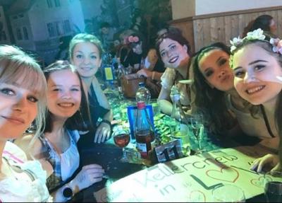 Foto des Albums: 5. Weiberfastnacht - HCC und ZCV 2020