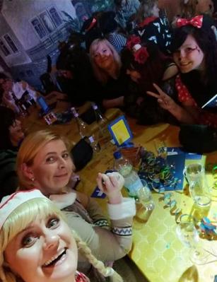 Foto des Albums: 5. Weiberfastnacht - HCC und ZCV 2020