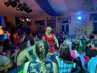 Foto des Albums: 5. Weiberfastnacht - HCC und ZCV 2020