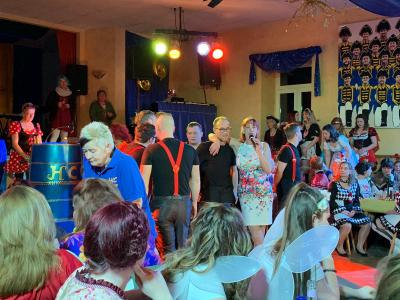 Foto des Albums: 5. Weiberfastnacht - HCC und ZCV 2020