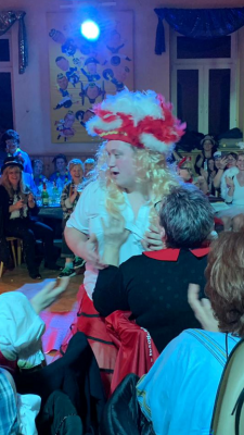 Foto des Albums: 5. Weiberfastnacht - HCC und ZCV 2020