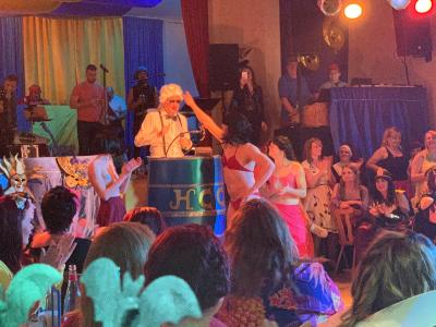 Foto des Albums: 5. Weiberfastnacht - HCC und ZCV 2020