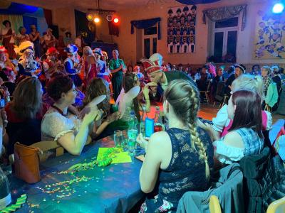 Foto des Albums: 5. Weiberfastnacht - HCC und ZCV 2020
