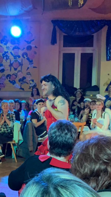 Foto des Albums: 5. Weiberfastnacht - HCC und ZCV 2020