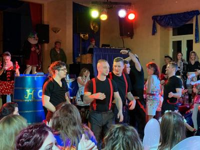 Foto des Albums: 5. Weiberfastnacht - HCC und ZCV 2020