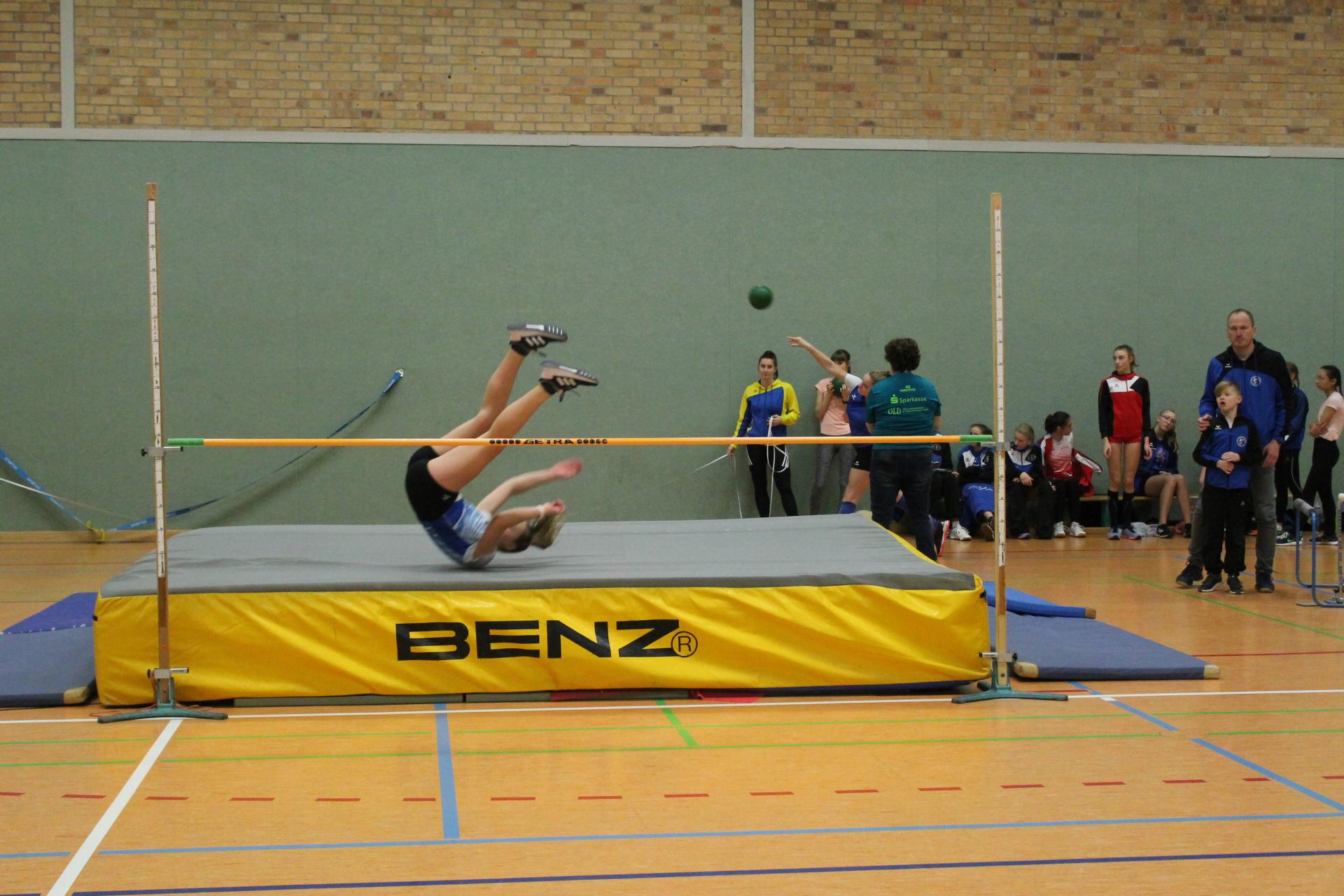 Bild: Hoch 05
