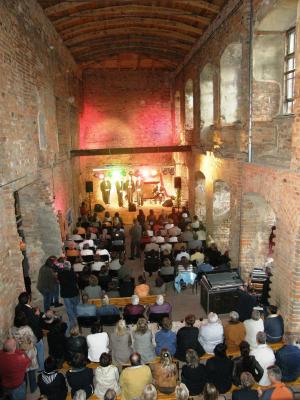 Foto des Albums: Konzert mit Java-Five in der Schlossruine Dahme/Mark (24.08.2008)