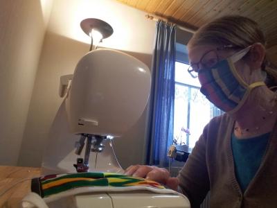 Foto des Albums: Aktion Mund-Nasenmasken nähen
