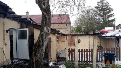Foto des Albums: Einsatz-930-B:Gebäude-Groß - Altlüdersdorf