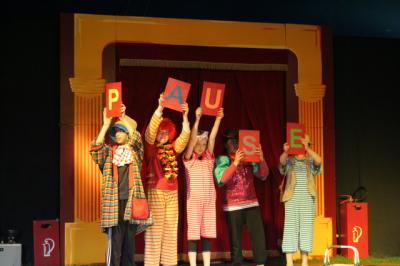Foto des Albums: Zirkusprojekt – Der Zirkus kommt in die Schule!